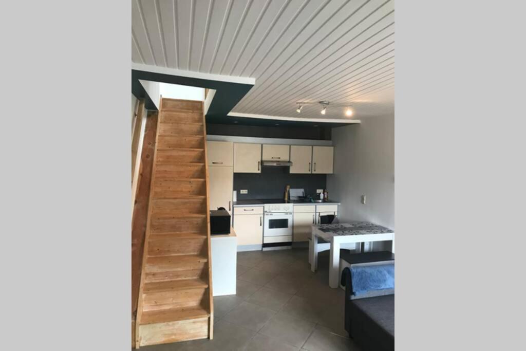 Petite Maison A La Campagne Couvin Exterior foto