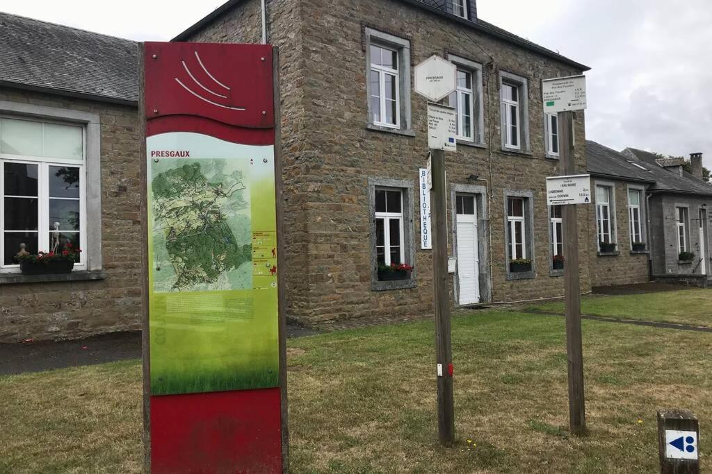 Petite Maison A La Campagne Couvin Exterior foto